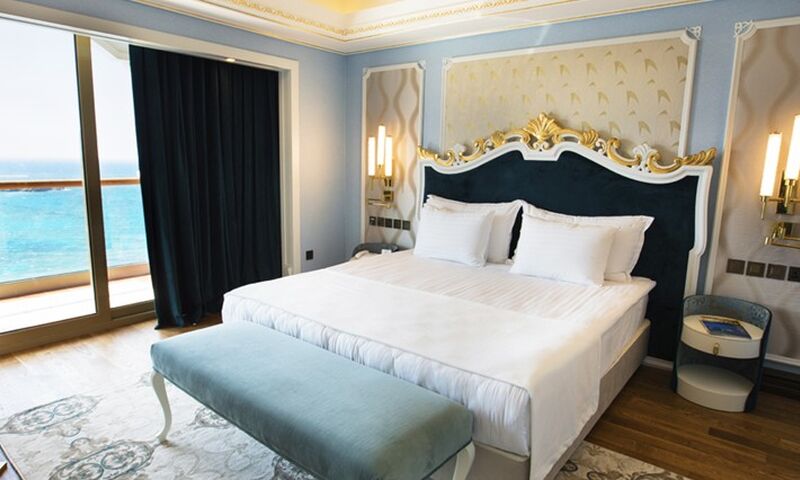 Merit Crystal Cove Hotel & Casino