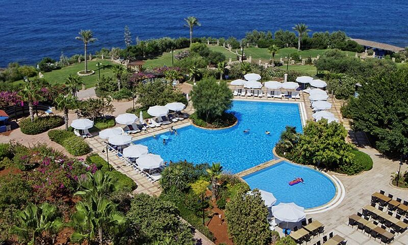 Merit Crystal Cove Hotel & Casino