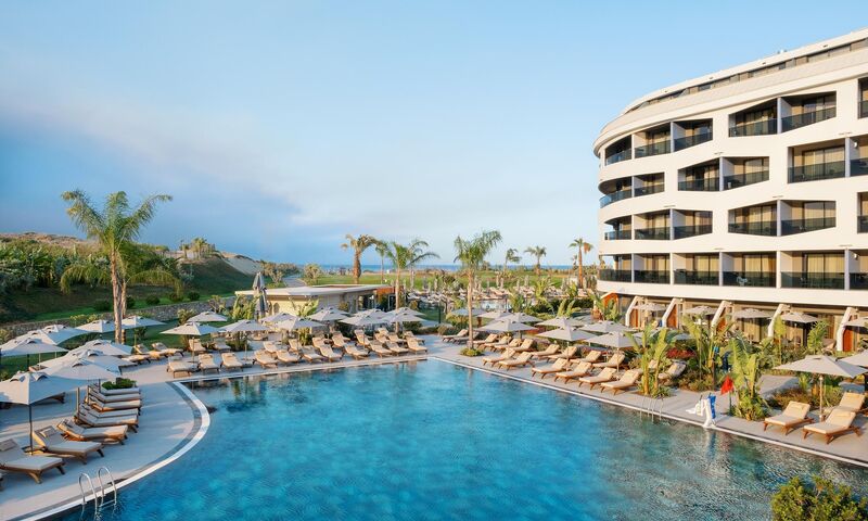 Liu Resorts