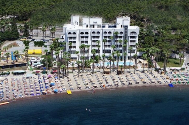 QUADAS HOTEL