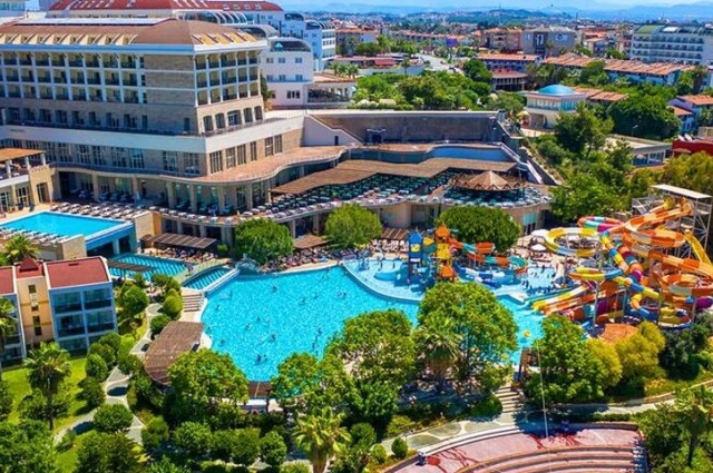 Horus Paradise Luxury Resort